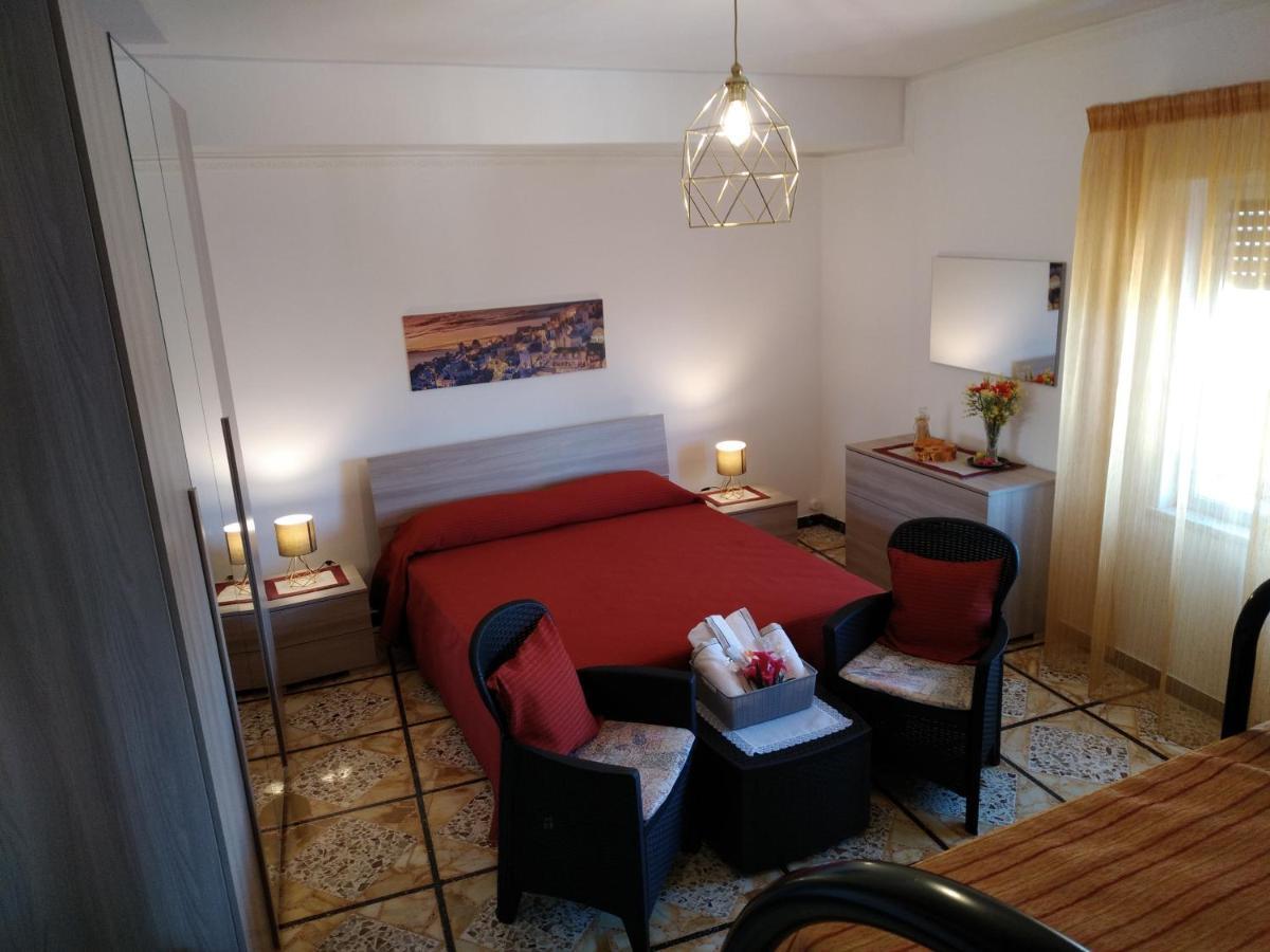 דירות קסטיליונה די סיציליה Casa Donna Franca מראה חיצוני תמונה